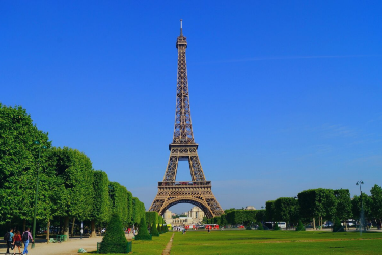 Paris_France_Eiffel_Tower_Adventure